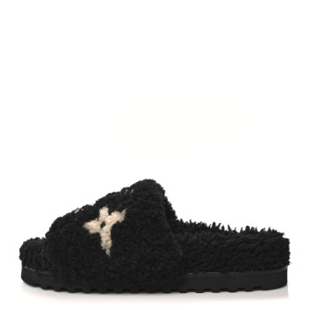 LOUIS VUITTON Shearling Monogram Giant Paseo Flat Comfort Mule 38 Black