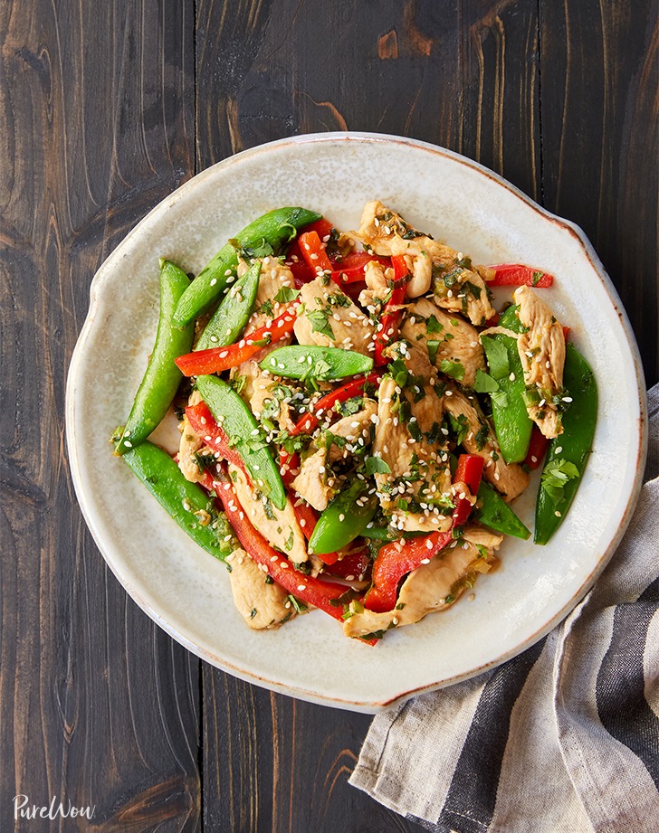 ketogenic dinner recipes: chicken and snap pea stir fry