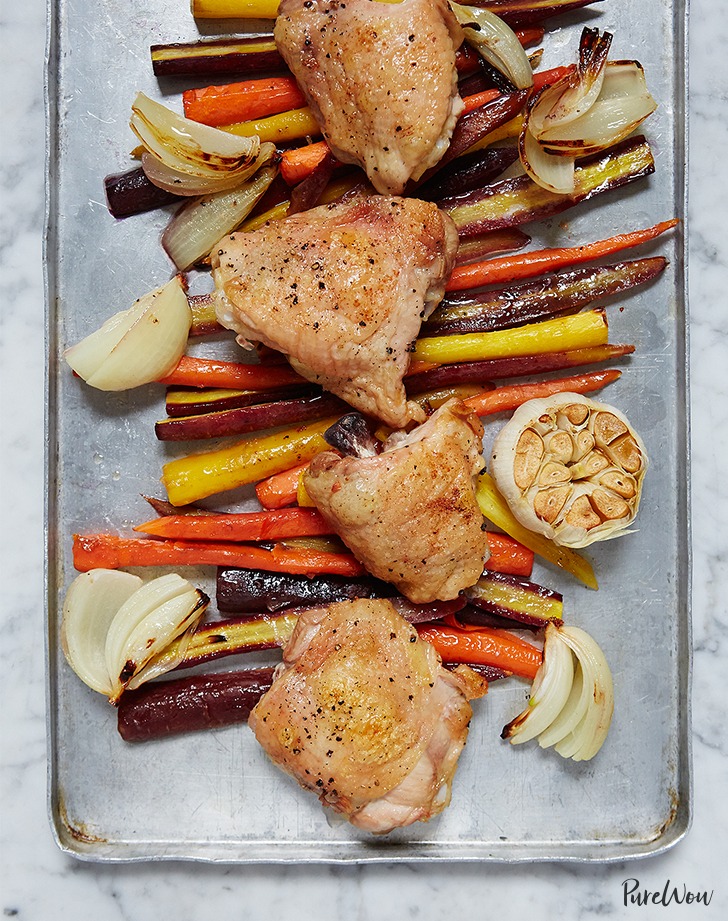 ketogenic dinner recipes: one pan roasted chicken with carrots