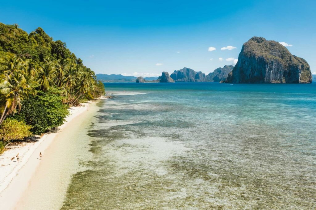 Coron or El Nido? Which One Should You Choose? | Pulo Expedition Charters