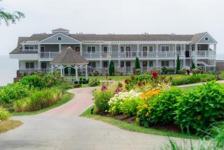 Waters Edge Resort and Spa TimeShare - Westbrook