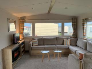 Brambles 66 -Static Holiday Caravan, Porthcawl - Newton