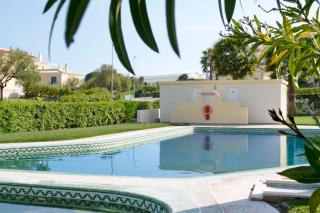 Pool and Garden Village-near beach - Albufeira