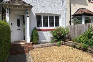 Garden Suburbs Cottage - Crosskeys