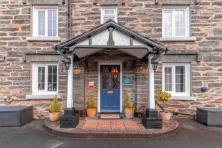 Glyntwrog House - Betws-y-coed