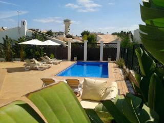 Villa 81 amazing villa in a fantastic location on Oura Beach Albufeira - Albufeira