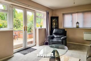 Peaceful 1 Bedroom Annex With Lovely Garden - Bredbury - 9