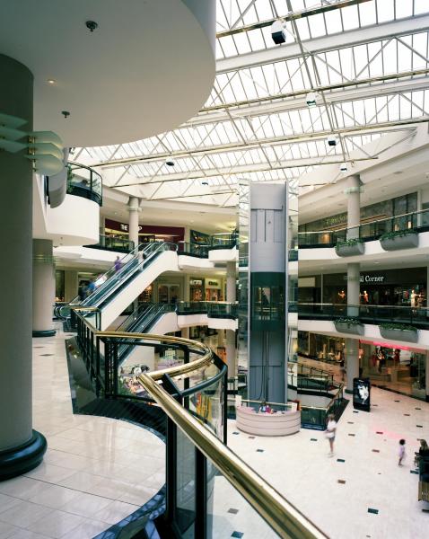 Sherman Oaks Galleria, Calif., 1993