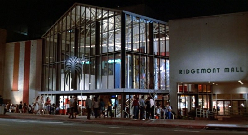 Sherman Oaks Galleria becomes Ridgemont Mall for the Fast Times at Ridgemont High movie