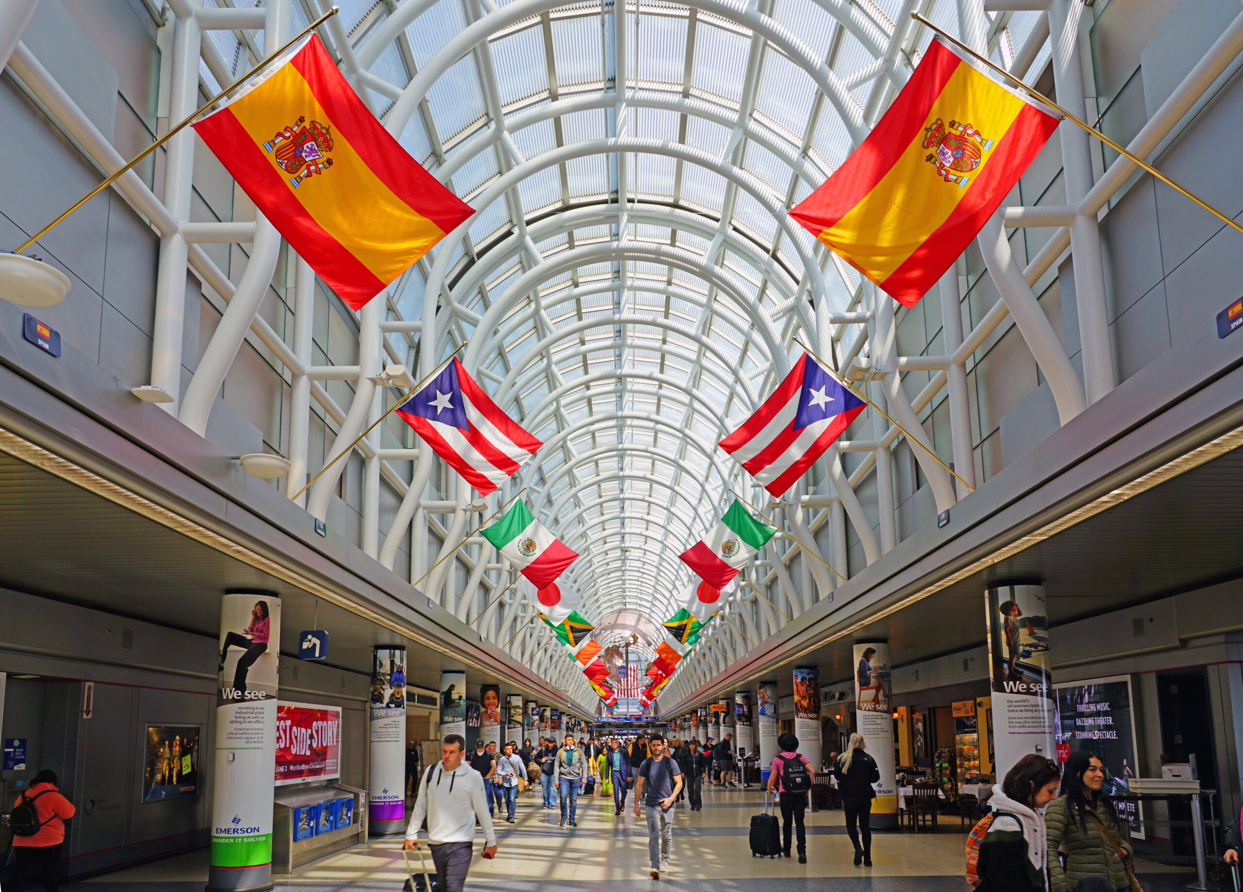 O'Hare International Airport (ORD)