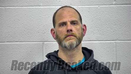 Recent Booking / Mugshot for ADAM PATRICK SCHOLL in Kenton County, Kentucky