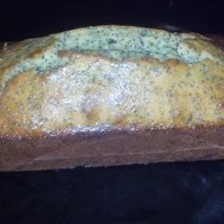 delicious moist poppy seed cake