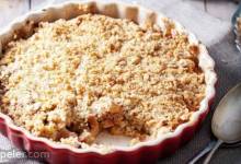 Apple Pie Streusel Cake