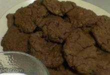 Chewy Chocolate Cookies