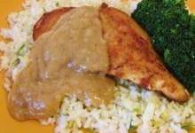 Chicken with Rice and Gravy