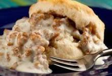 Easy Sausage Gravy and Biscuits