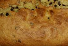 gluten-free moist choc chip banana bread