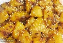 Spicy Sesame Potatoes (Til Aloo)