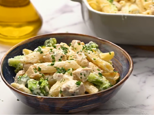 cheesy-chicken-and-broccoli-alfredo-recipe