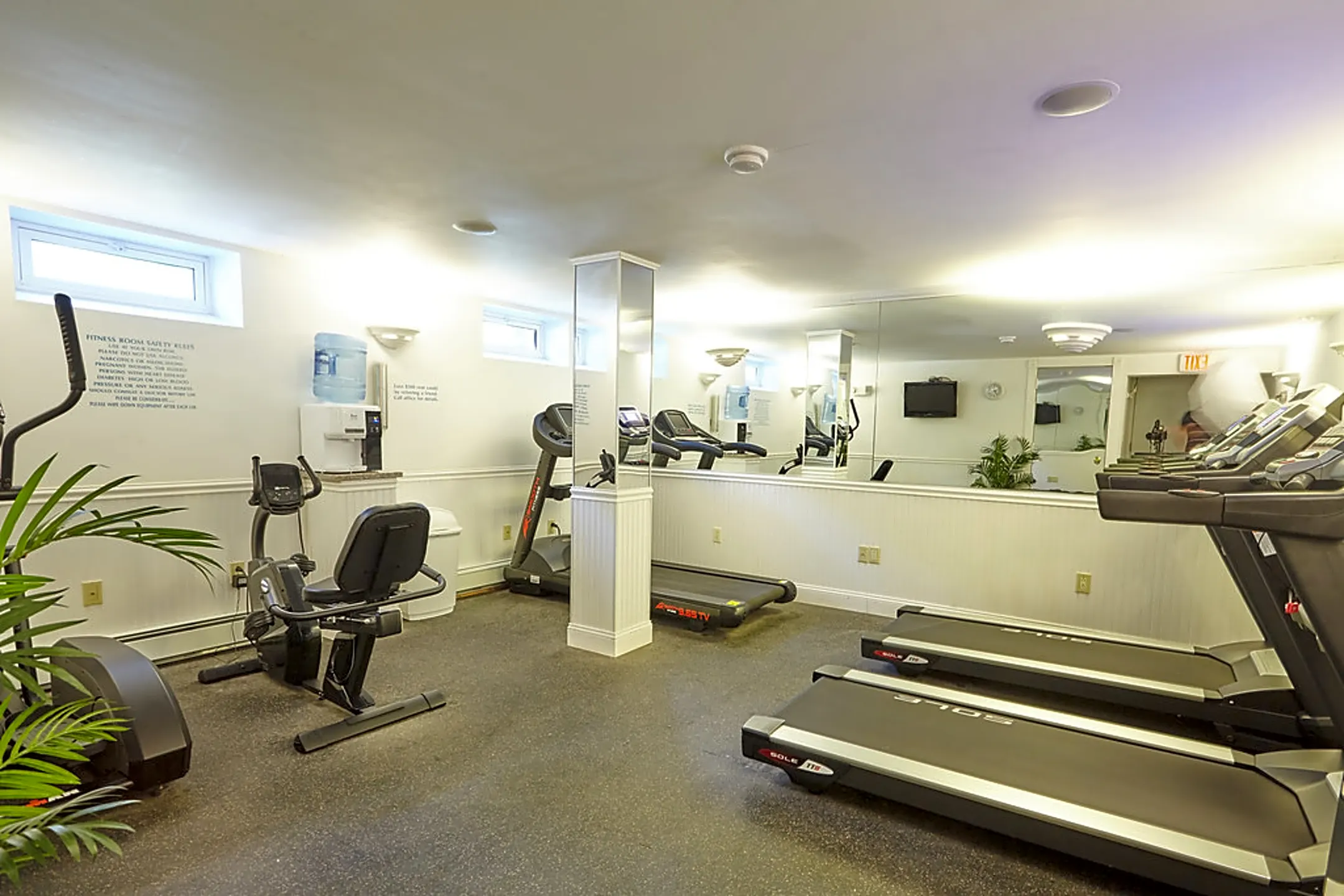 Fitness Weight Room - 171 Salmon Brook Dr - Glastonbury, CT