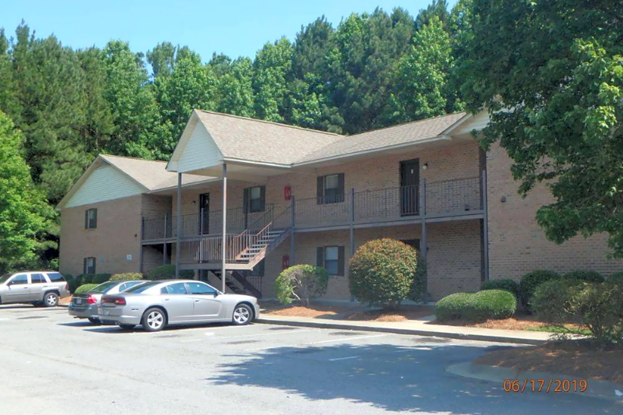 Building - 2924 W Hills Dr unit D - Greenville, NC