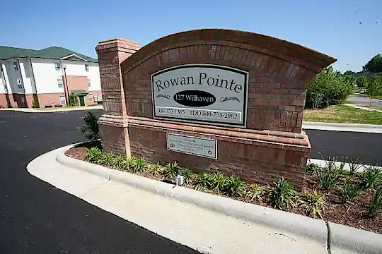 Rowan Pointe - Mocksville, NC - Photo 1