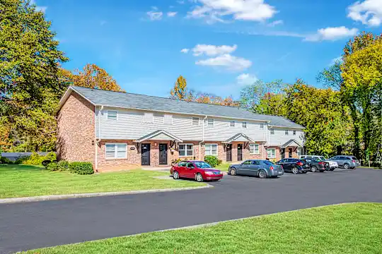 Crowders View Townhomes - Gastonia, NC - Photo 16