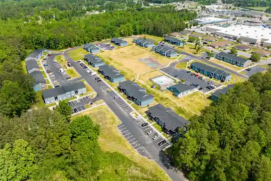 Pinecrest Village Apartments - Rockingham, NC - Photo 3