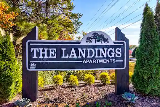 The Landings Apartment Homes - Gastonia, NC - Photo 31