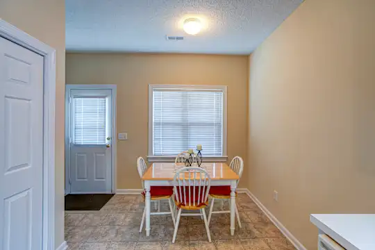 Hunter's Park Apartments - Rocky Mount, NC - Photo 9