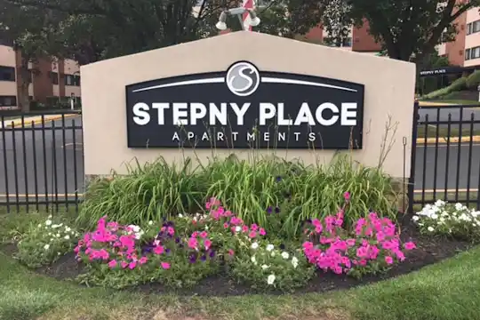 Stepny Place Apartments - Rocky Hill, CT - Photo 12