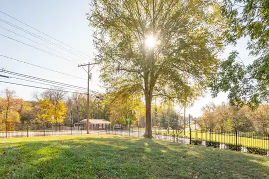 Spencer Crossing - Greensboro, NC - Photo 10