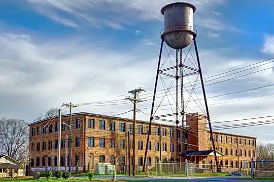 Piedmont Lofts - Monroe, NC - Photo 1