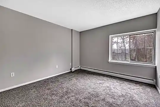 366 Schraffts Dr unit 6-202 - Waterbury, CT - Photo 19