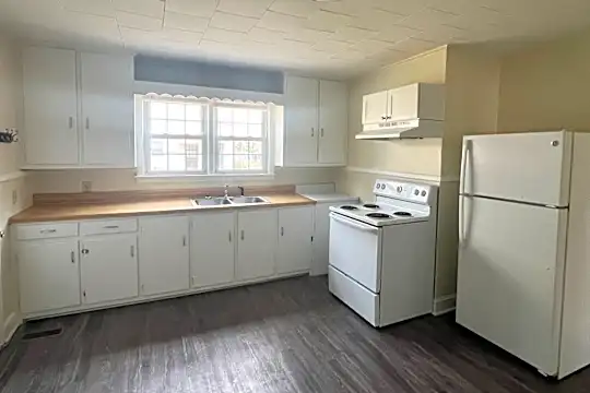 515 N Main St unit 1 - Graham, NC - Photo 3