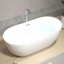 Bathtub & Silver Freestanding Faucet