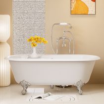 Bathtub & Freestanding Faucet