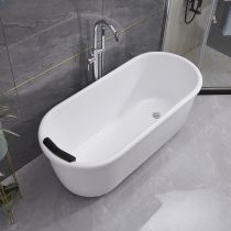 Bathtub & Silver Freestanding Faucet