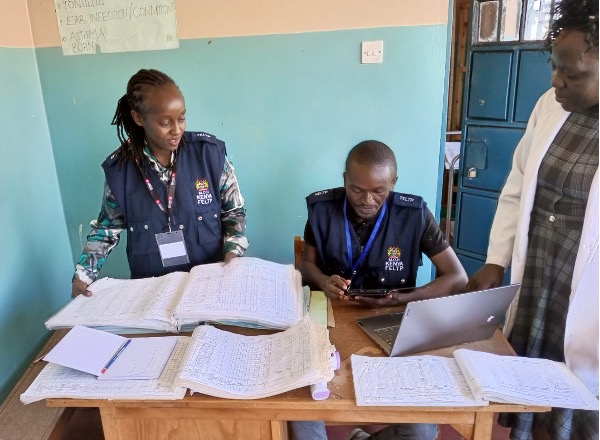 Dr. Jedidah Kiprop and colleagues work to verify data a first step in confirming an outbreak of Rift Valley Fever in Kenya