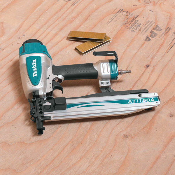 Makita Medium Crown Stapler - Image 2