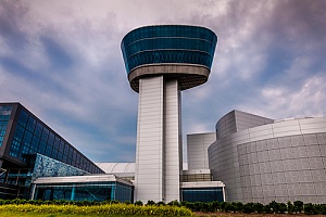 Steven F. Udvar-Hazy Center in Northern Virginia