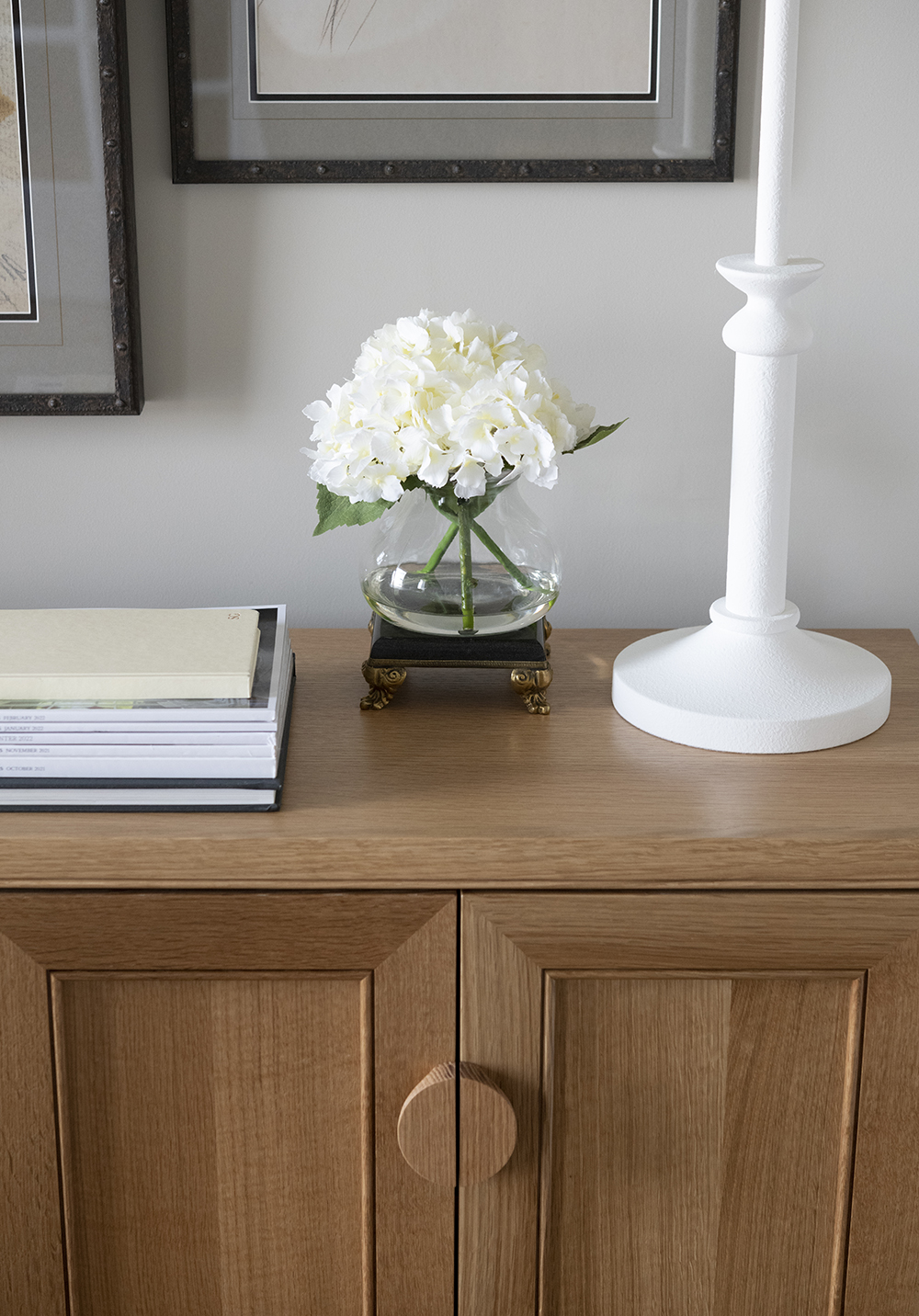 10 Ideas for Styling Small Pedestals - roomfortuesday.com