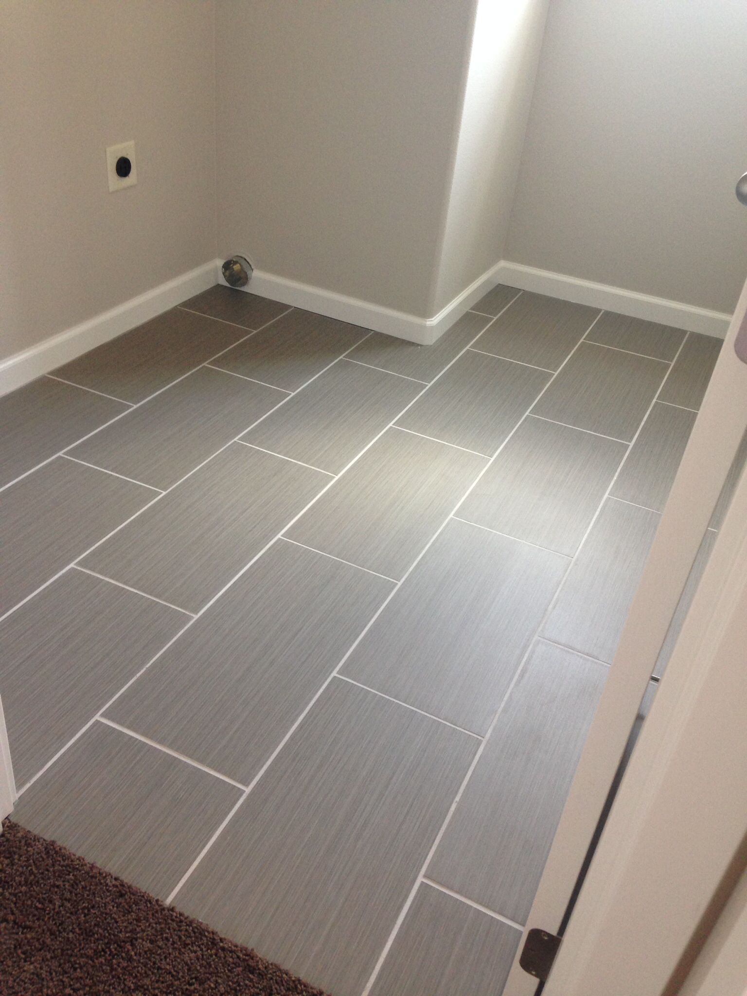 Gray Tile From Costco 721343 Neo Tile 12 PORCELAIN Tile 10 Sq Ft