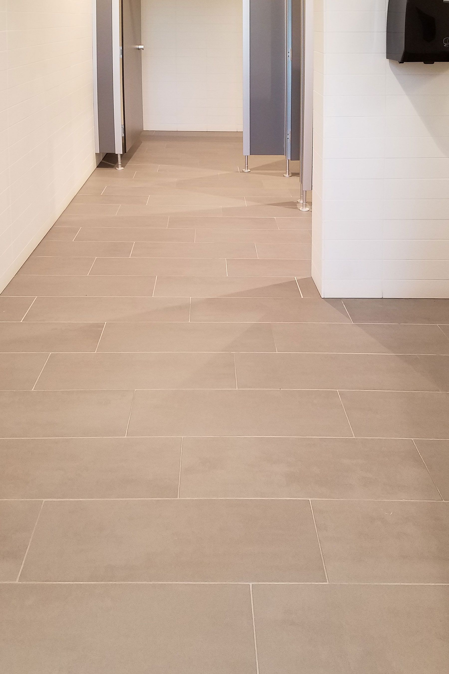 Mosa Terra Maestricht Matte Mid Cool Grey 226V 24x48 8x24