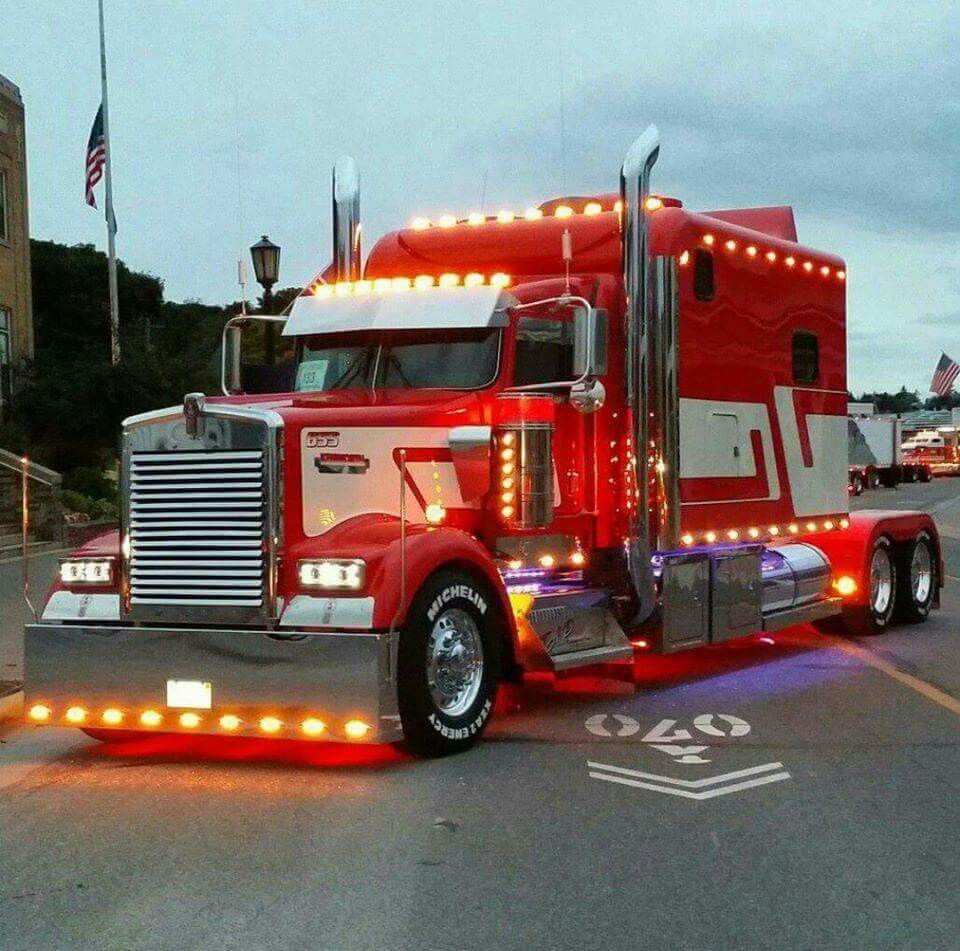 Seen this truck  at Mackinac city truck  show  parade 