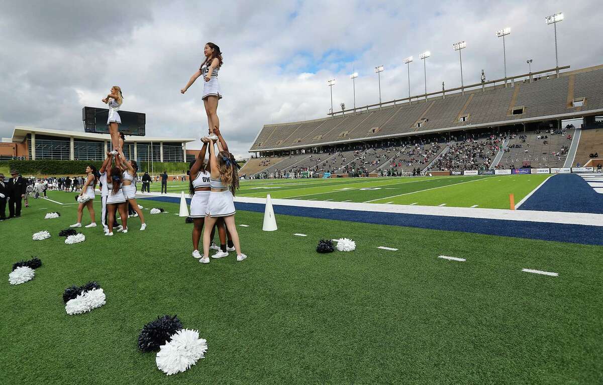 Rice University: What to do with historic football stadium?