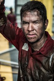 Deepwater Horizon poster