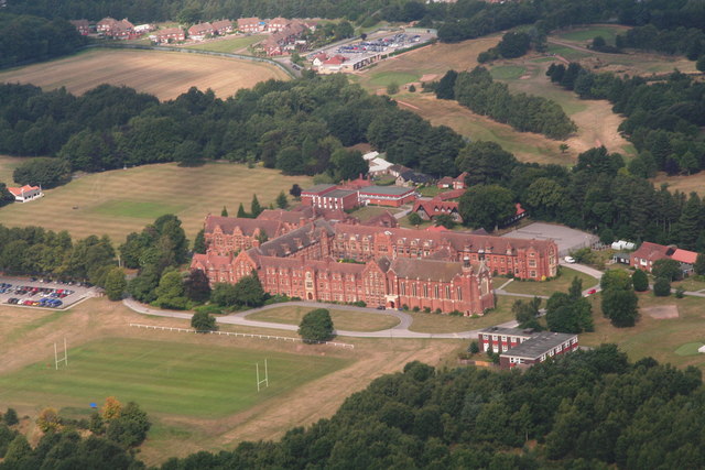 Worksop College (aerial 2013)