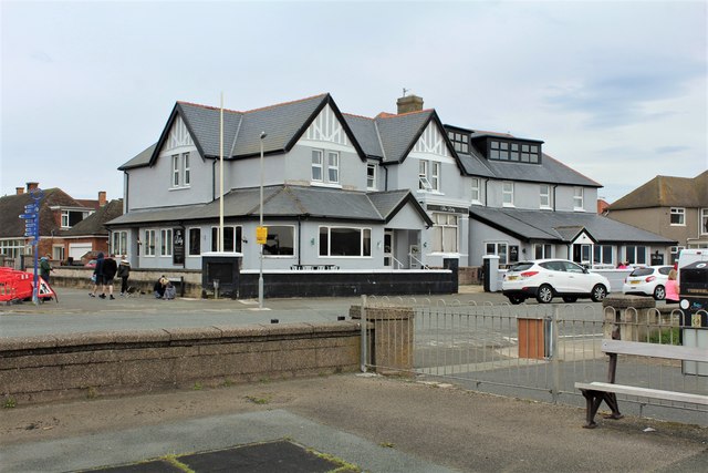 The Lilly, West Shore, Llandudno