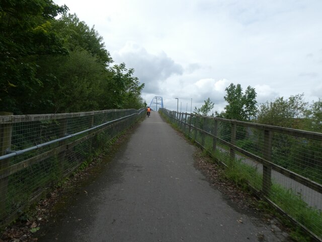 Chester Railway Path on ascent of Dragon Bridge over A494